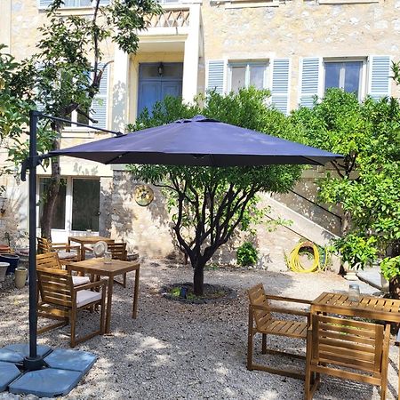 방스 Le Jardin D'Elma B&B 외부 사진