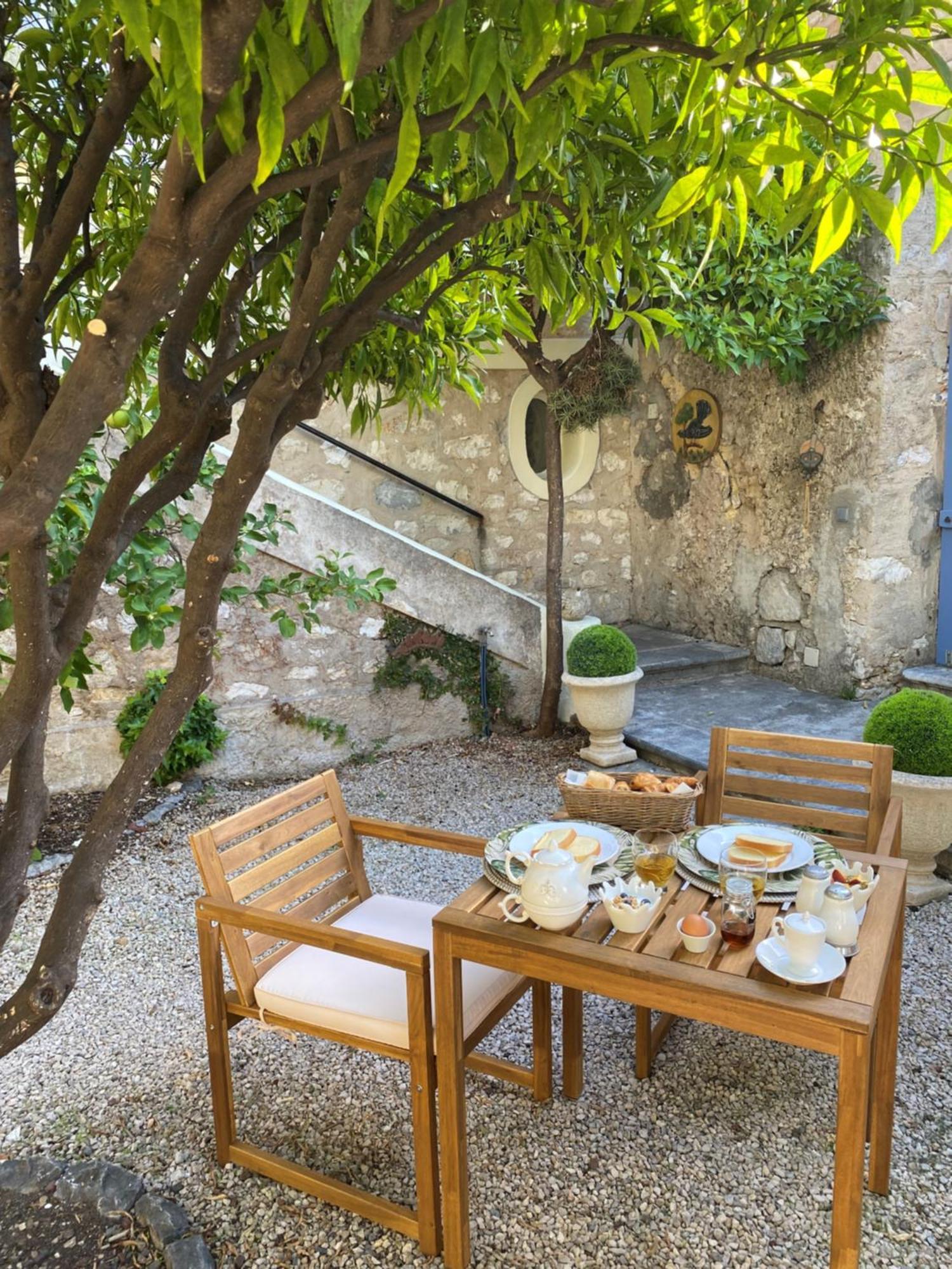 방스 Le Jardin D'Elma B&B 외부 사진